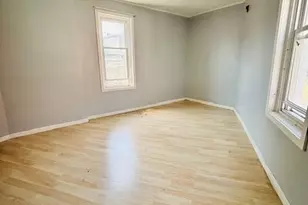 240 W Glenwood Ave, Philadelphia, PA 19140 - Photo 1