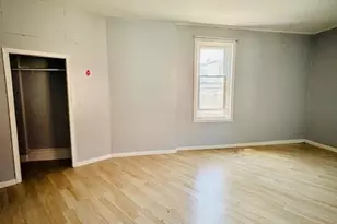 240 W Glenwood Ave, Philadelphia, PA 19140 - Photo 2