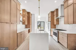 2368 E Norris St, Philadelphia, PA 19125 - Photo 4