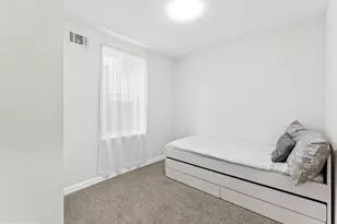 1923 N 20th St, Philadelphia, PA 19121 - Photo 12