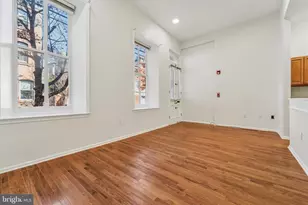 1606 Wallace St, Philadelphia, PA 19130 - Photo 2