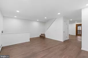 3509 Chalfont Dr, Philadelphia, PA 19154 - Photo 4