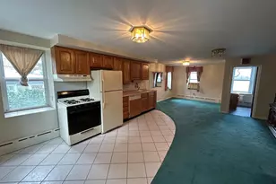 6502 Ridge Ave, Philadelphia, PA 19128 - Photo 2