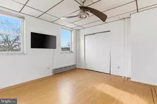 1337 E Snyder Ave, Philadelphia, PA 19148 - Photo 12