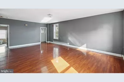 301 W York Street, Philadelphia, PA 19133 - Photo 4