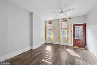 1039 W Russell Street, Philadelphia, PA 19140 - Photo 4