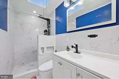 1039 W Russell Street, Philadelphia, PA 19140 - Photo 10