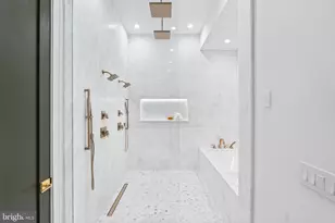 1242 E Oxford St, Philadelphia, PA 19125 - Photo 42