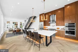 1242 E Oxford St, Philadelphia, PA 19125 - Photo 4