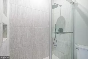 1115 Fitzgerald St, Philadelphia, PA 19148 - Photo 28