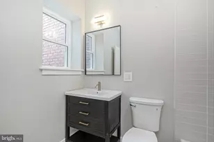 1115 Fitzgerald St, Philadelphia, PA 19148 - Photo 20