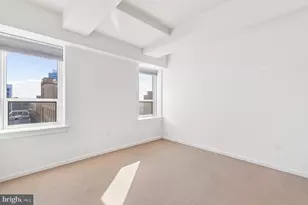 1425 Locust St, Philadelphia, PA 19102 - Photo 30