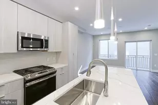 1630 Cambridge St, Philadelphia, PA 19130 - Photo 10