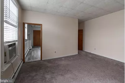 1325 W Porter Street #UPPER, Philadelphia, PA 19148 - Photo 4