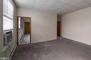 1325 W Porter St, Philadelphia, PA 19148 - Photo 4