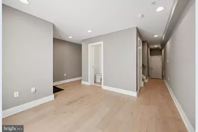 152 N Front Street, Philadelphia, PA 19106 - Photo 12