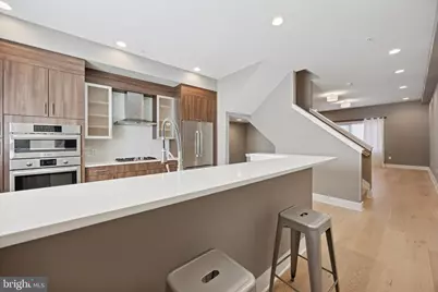 152 N Front Street, Philadelphia, PA 19106 - Photo 4