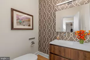 254 S 3rd St, Philadelphia, PA 19106 - Photo 16