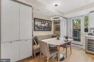 254 S 3rd St, Philadelphia, PA 19106 - Photo 36