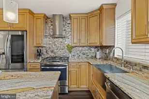 2006 Ellsworth St, Philadelphia, PA 19146 - Photo 8