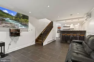 2006 Ellsworth St, Philadelphia, PA 19146 - Photo 14