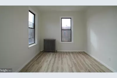 2252 S Hicks Street #3, Philadelphia, PA 19145 - Photo 4