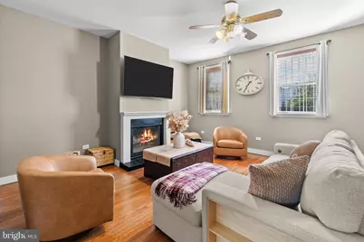 1642 Ridge Avenue, Philadelphia, PA 19130 - Photo 4