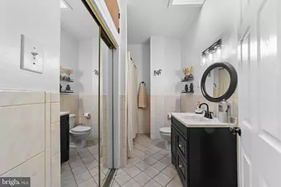 1642 Ridge Avenue, Philadelphia, PA 19130 - Photo 16