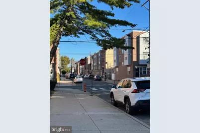 628 N 12th Street, Philadelphia, PA 19123 - Photo 8