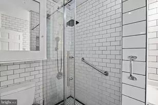 2601 Pennsylvania Ave, Philadelphia, PA 19130 - Photo 16