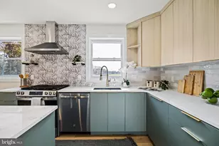 859 Selmer Rd, Philadelphia, PA 19116 - Photo 8