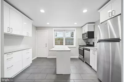 618 McClellan Street, Philadelphia, PA 19148 - Photo 2
