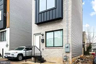 2322 N Mutter St, Philadelphia, PA 19133 - Photo 2