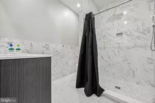 217 Grape St, Philadelphia, PA 19128 - Photo 16