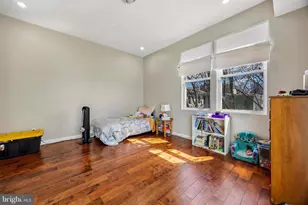 217 Grape St, Philadelphia, PA 19128 - Photo 12