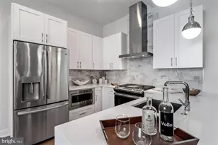 1910 Brown St, Philadelphia, PA 19130 - Photo 6