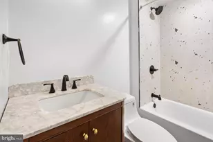 900 N 41st St, Philadelphia, PA 19104 - Photo 14