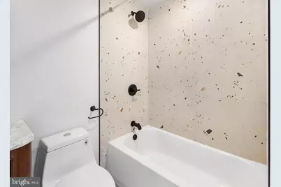 900 N 41st Street #2ND FLOOR FRONT UNIT, Philadelphia, PA 19104 - Photo 16