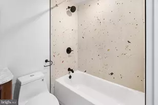 900 N 41st St, Philadelphia, PA 19104 - Photo 16