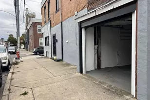 1600 S LeCount St, Philadelphia, PA 19145 - Photo 10