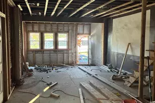 8038 Brunswick Ave, Philadelphia, PA 19153 - Photo 6