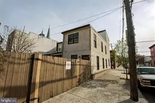 1633 E Berks St, Philadelphia, PA 19125 - Photo 4