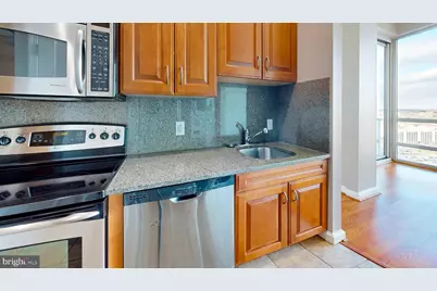 901 N Penn Street #R2404, Philadelphia, PA 19123 - Photo 18