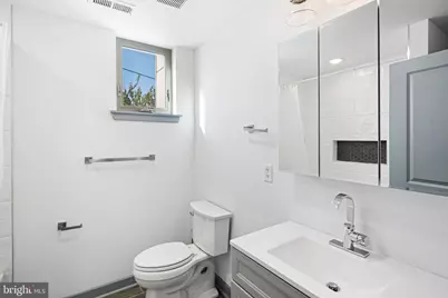 419 W Berks Street #2, Philadelphia, PA 19122 - Photo 4