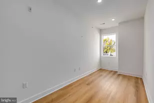 1222 W Silver St, Philadelphia, PA 19133 - Photo 4