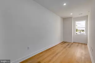 1222 W Silver St, Philadelphia, PA 19133 - Photo 6