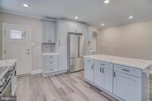 5011 Woodbine Ave, Philadelphia, PA 19131 - Photo 18