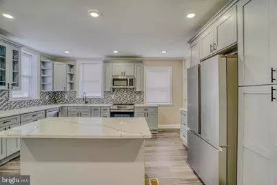 5011 Woodbine Avenue, Philadelphia, PA 19131 - Photo 8