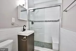 4247 Locust St, Philadelphia, PA 19104 - Photo 28