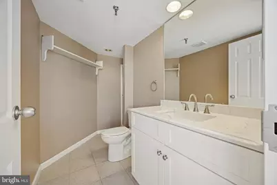 2001 Hamilton Street #P301, Philadelphia, PA 19130 - Photo 16